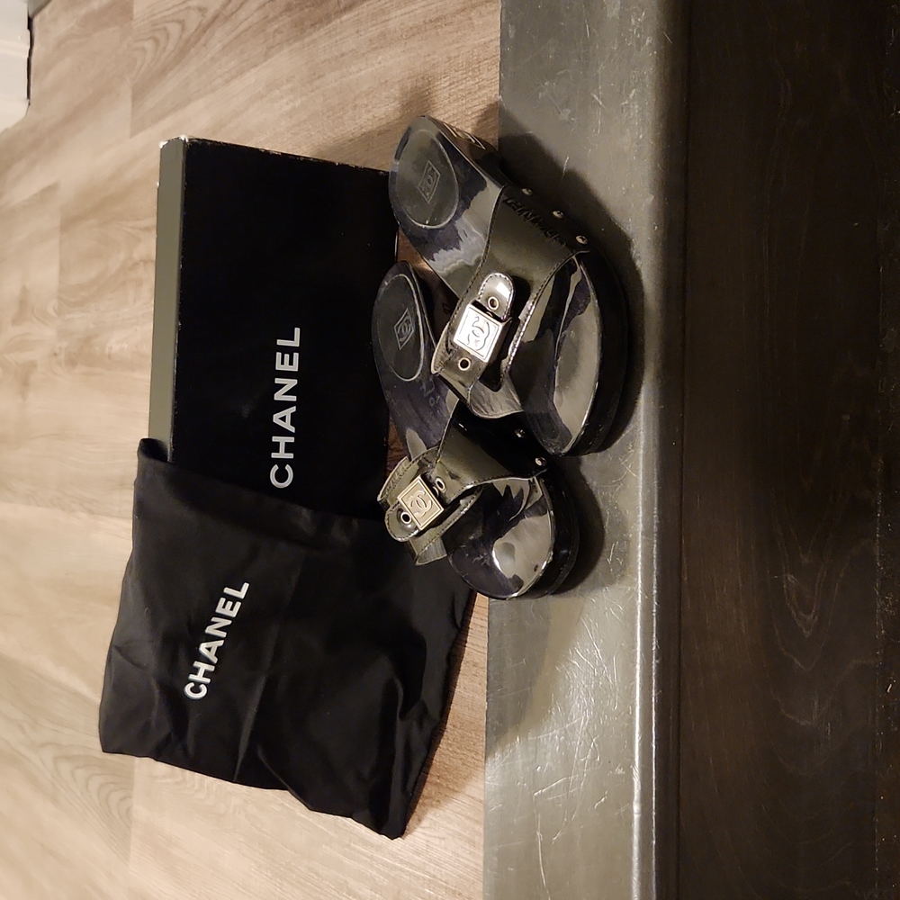 Chanel mule sandle Sz 37
